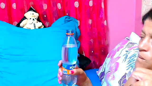 SLUTTYROXY online show from 01.10.25