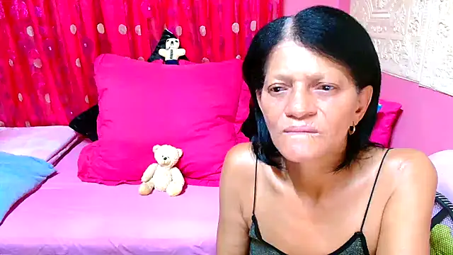 SLUTTYROXY online show from 01.22.25