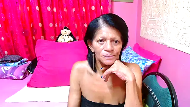 SLUTTYROXY online show from 02.06.25