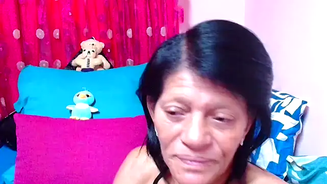 SLUTTYROXY online show from 10.25.25