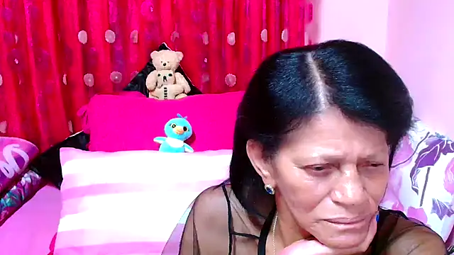 SLUTTYROXY online show from 11.06.25