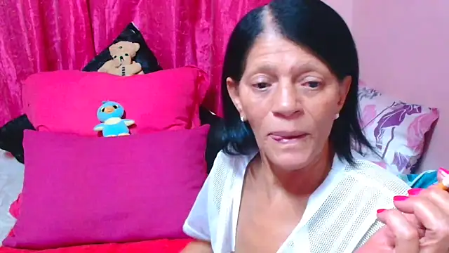 SLUTTYROXY online show from 01.18.26