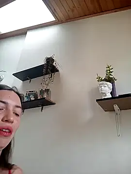 loveuu-bae online show from 12.18.24
