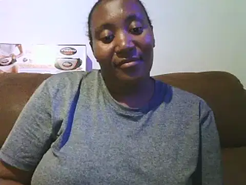 Snapshot of ebonytitts4u chatting on 01.13.25 ebonytitts4u online show from 01.13.25