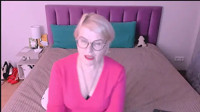 sabrinamacmarren online show from 11.01.25