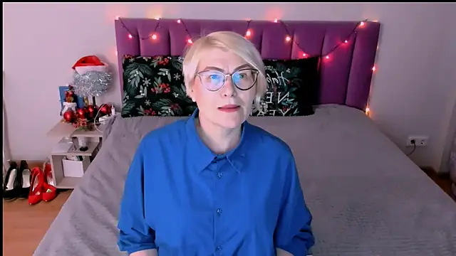 sabrinamacmarren online show from 01.10.26