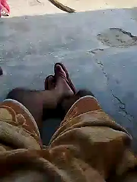 Snapshot of bigh96dik chatting on 12.27.24 bigh96dik online show from 12.27.24