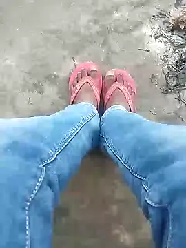 Snapshot of bigh96dik chatting on 01.25.25 bigh96dik online show from 01.25.25