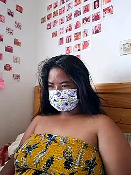 Artinah22 online show from 12.19.24