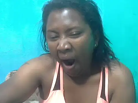 Snapshot of cutybigass chatting on 10.22.25 cutybigass online show from 10.22.25