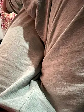 Snapshot of Randy642001 chatting on 11.08.25 Randy642001 online show from 11.08.25