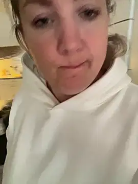 Anna Alexa online show from 11.28.25