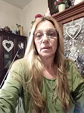 Snapshot of Melmamalhuda@xh chatting on 09.20.25 Melmamalhudaxh online show from 09.20.25