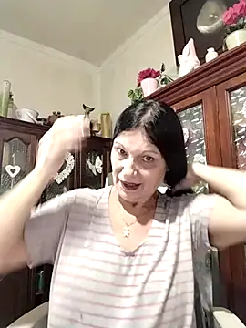 Snapshot of Melmamalhuda@xh chatting on 10.25.25 Melmamalhudaxh online show from 10.25.25