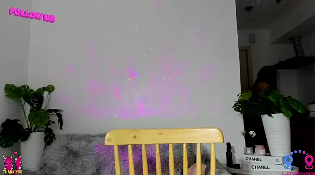 hottycrishina online show from 02.19.25