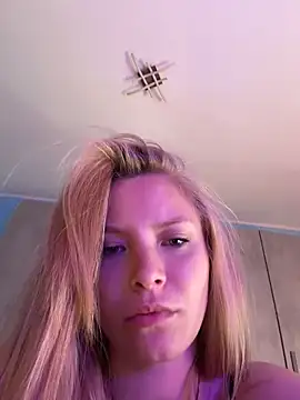 Snapshot of AnastasiaAniess chatting on 05.16.26 AnastasiaAniess online show from 05.16.26