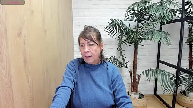 LindaPassionate online show from 03.15.25