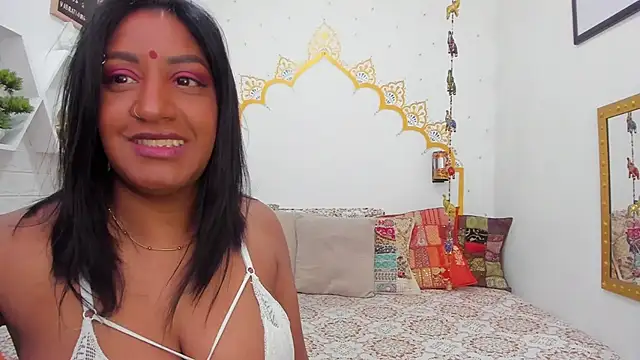 LadyNahir online show from 03.22.25