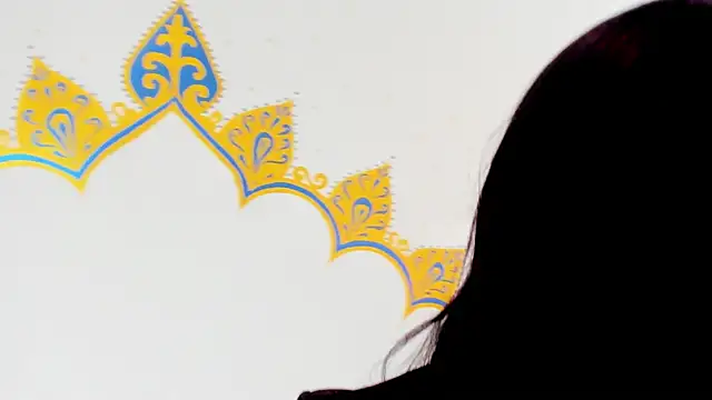 LadyNahir online show from 10.02.25