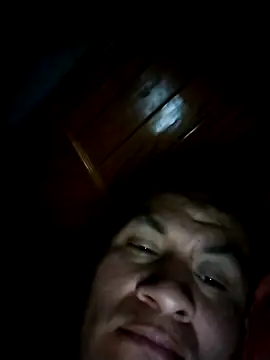 Snapshot of gusaven chatting on 09.15.25 gusaven online show from 09.15.25