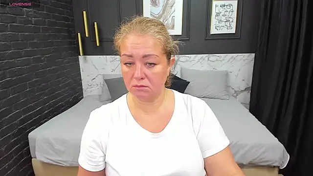 JenniferLight online show from 12.07.24