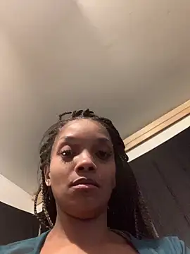 Rakiyahcharms online show from 12.21.24