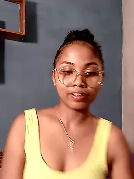 Snapshot of naya86 chatting on 12.05.24 naya86 online show from 12.05.24