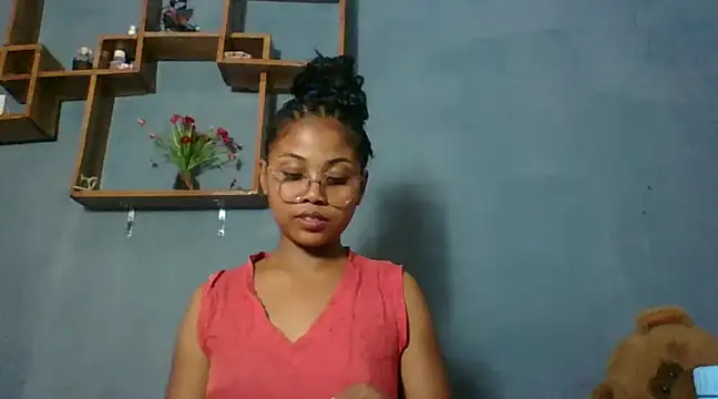 Snapshot of naya86 chatting on 12.07.24 naya86 online show from 12.07.24