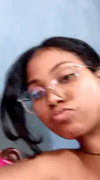 Snapshot of naya86 chatting on 01.22.25 naya86 online show from 01.22.25