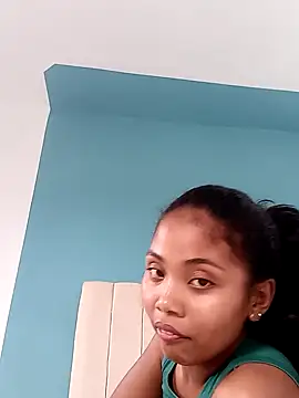 Snapshot of naya86 chatting on 02.18.25 naya86 online show from 02.18.25
