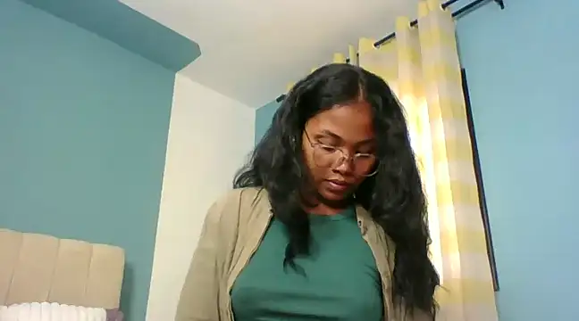 Snapshot of naya86 chatting on 02.27.25 naya86 online show from 02.27.25