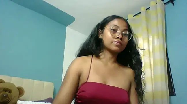 Snapshot of naya86 chatting on 02.28.25 naya86 online show from 02.28.25