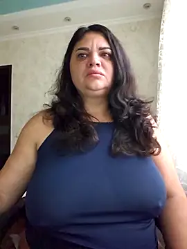 littleRikka online show from 10.08.25