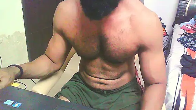 Snapshot of Vbestshow chatting on 09.27.25 Vbestshow online show from 09.27.25