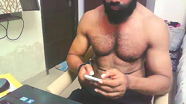 Snapshot of Vbestshow chatting on 10.01.25 Vbestshow online show from 10.01.25