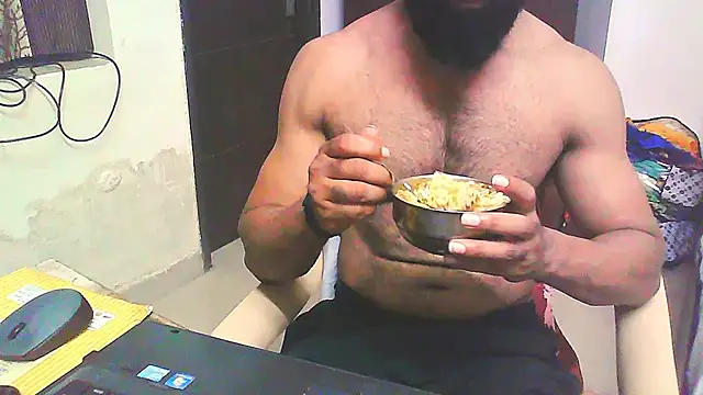 Snapshot of Vbestshow chatting on 10.03.25 Vbestshow online show from 10.03.25