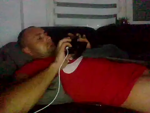 Snapshot of paulegaa@xh chatting on 09.13.25 paulegaaxh online show from 09.13.25