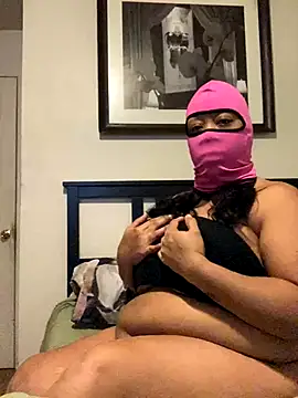 Snapshot of blaszindelight2386 chatting on 11.09.25 blaszindelight2386 online show from 11.09.25