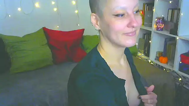 MartaBounty online show from 10.14.25