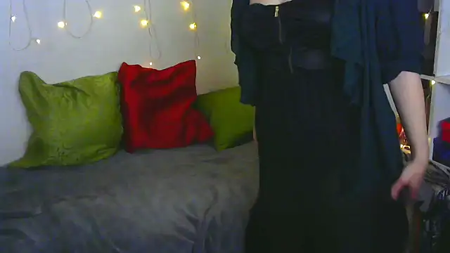 MartaBounty online show from 10.22.25