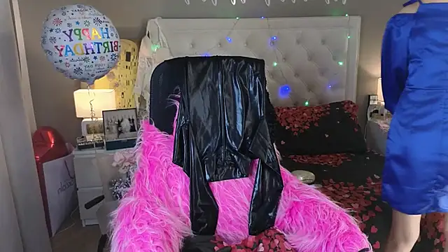 RoxalanaStar online show from 04.08.26