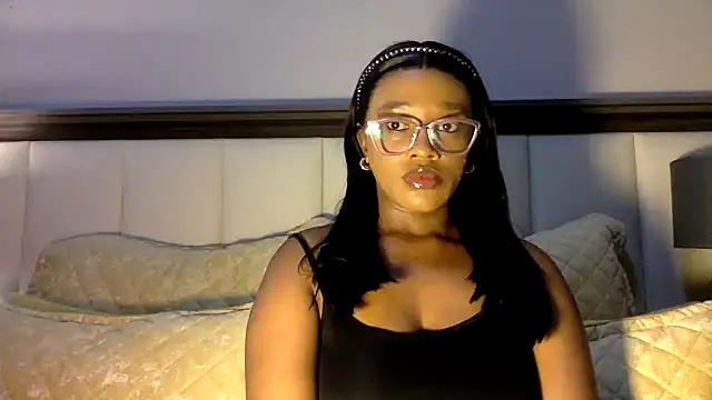 Snapshot of BOOTYBANGER24xx chatting on 12.14.24 BOOTYBANGER24xx online show from 12.14.24