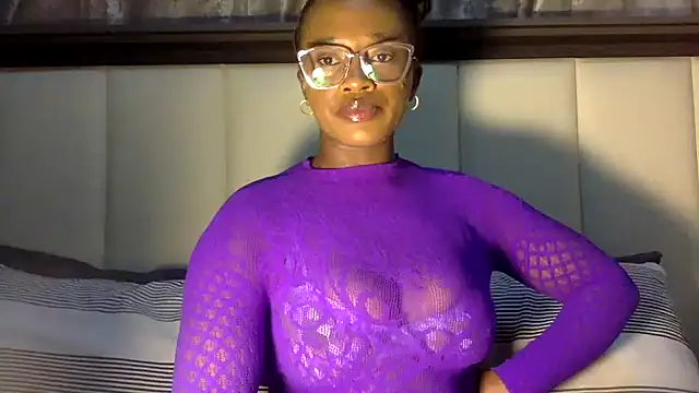 Snapshot of BOOTYBANGER24xx chatting on 01.07.25 BOOTYBANGER24xx online show from 01.07.25
