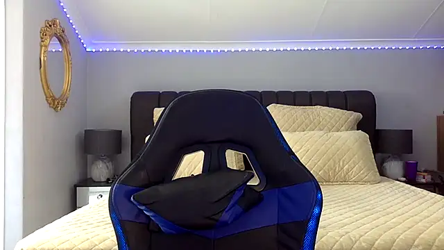 BOOTYBANGER24xx online show from 11.13.25