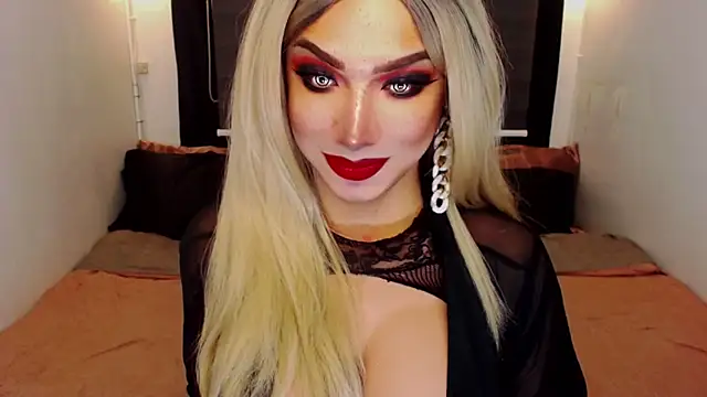 HugeCockDominantXxX online show from 11.21.25