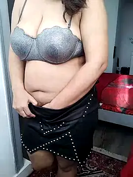 HotSpicyGujju online show from 02.22.25