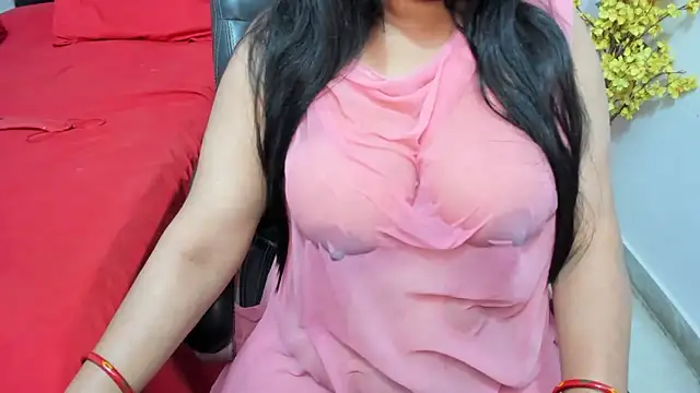 Snapshot of YourSanchu chatting on 03.22.25 YourSanchu online show from 03.22.25