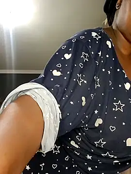 SWEETDOLLY29XX online show from 09.18.25