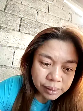 Snapshot of Kariebabe chatting on 01.19.25 Kariebabe online show from 01.19.25