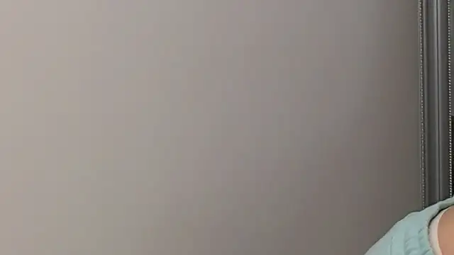 JuliaJuliette online show from 02.04.25